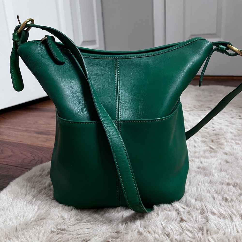 Coach 101-66 duffel Green Leather Shoulder Bag